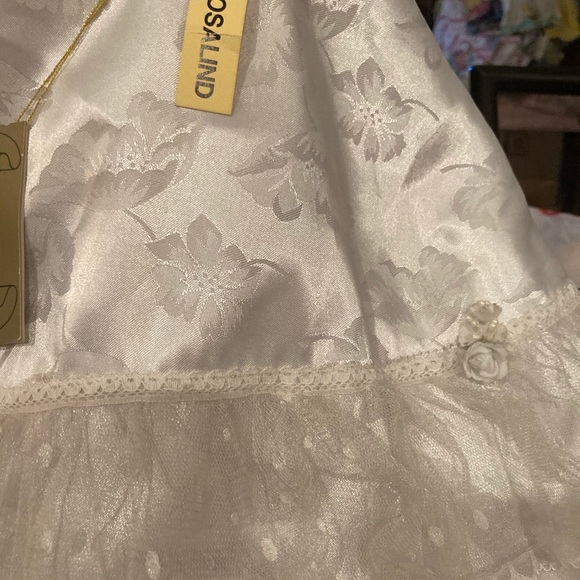 Bridal Doll - Picture 7 of 11